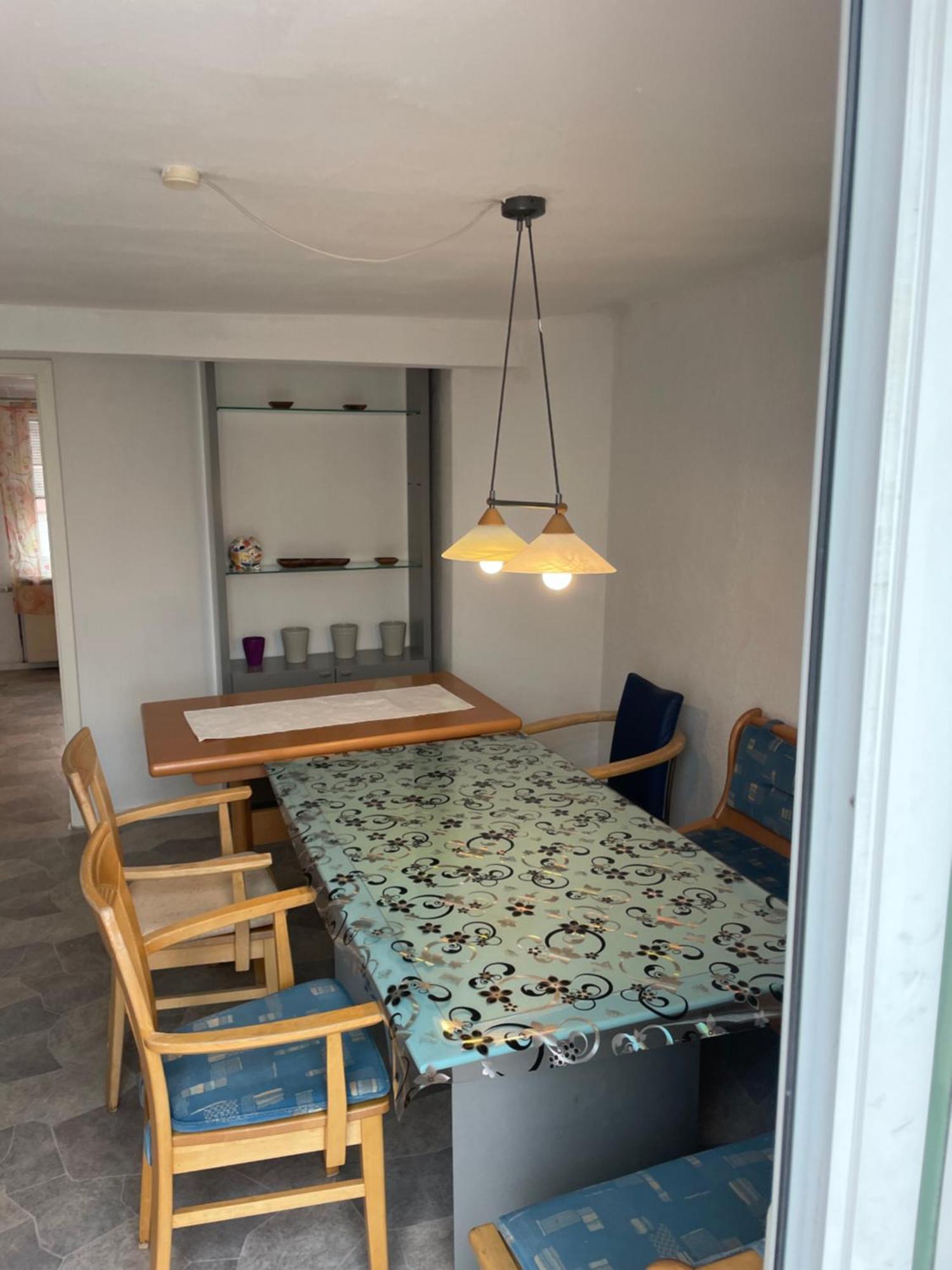 Haus Dambacher - Arbeiter-Monteurzimmer Nuertingen Eksteriør bilde