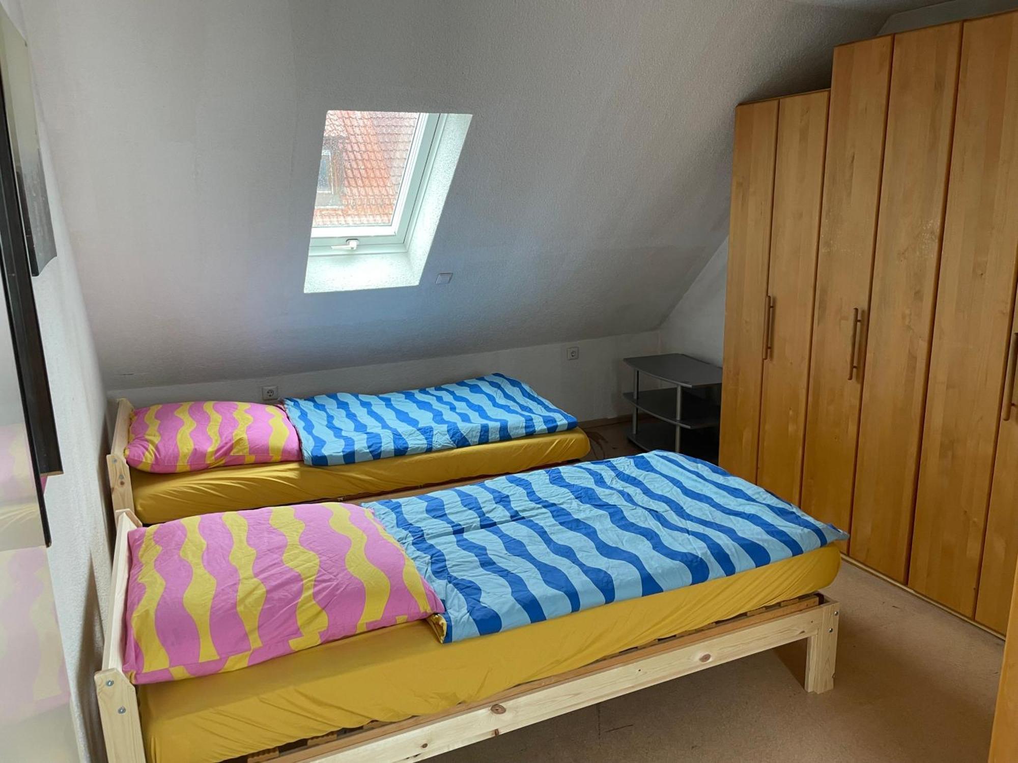 Haus Dambacher - Arbeiter-Monteurzimmer Nuertingen Eksteriør bilde