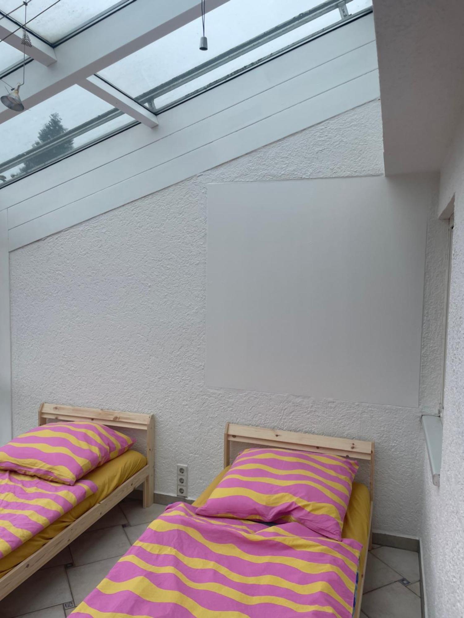 Haus Dambacher - Arbeiter-Monteurzimmer Nuertingen Eksteriør bilde